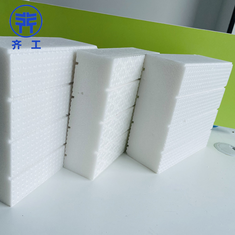 不要使用質量不合格的擠塑板